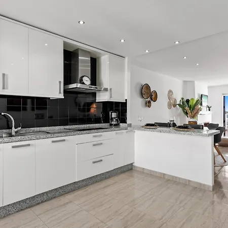 Andalucia Garden Club Apartment *
