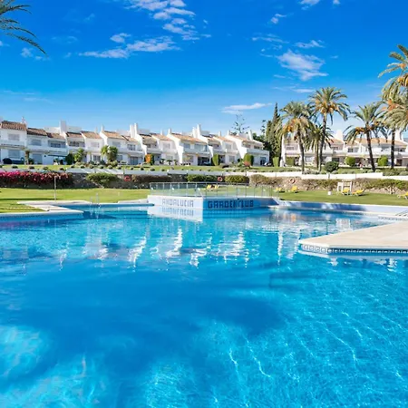 Andalucia Garden Club Apartment
